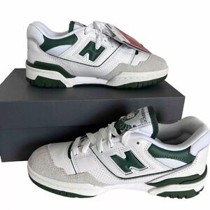 New balance size 6.5 men’s white with green